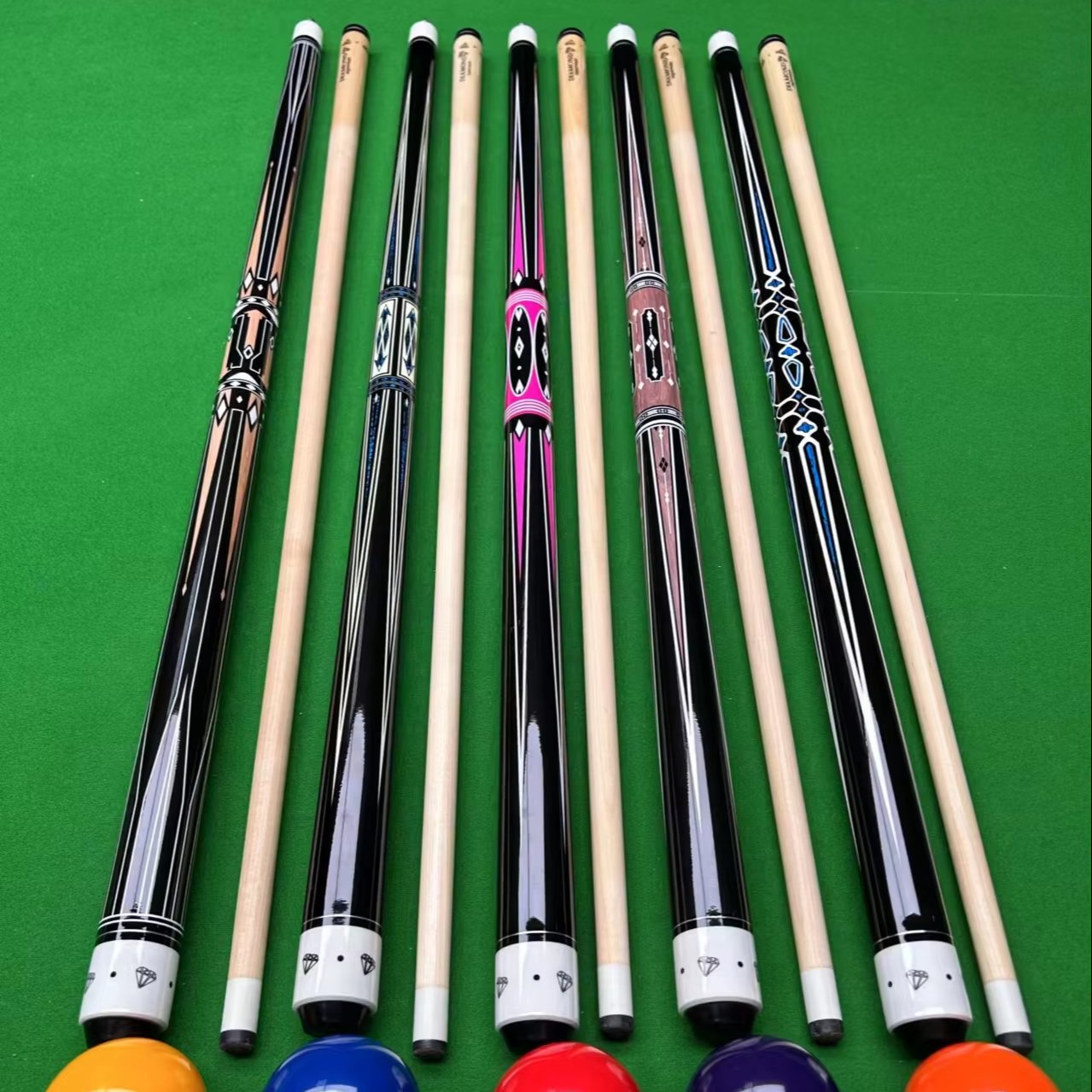 Factory Price Maple 1/2 Billiard Pool Cue 57 Inches Nine-ball Training Wooden Pool Taco Cue for Sale