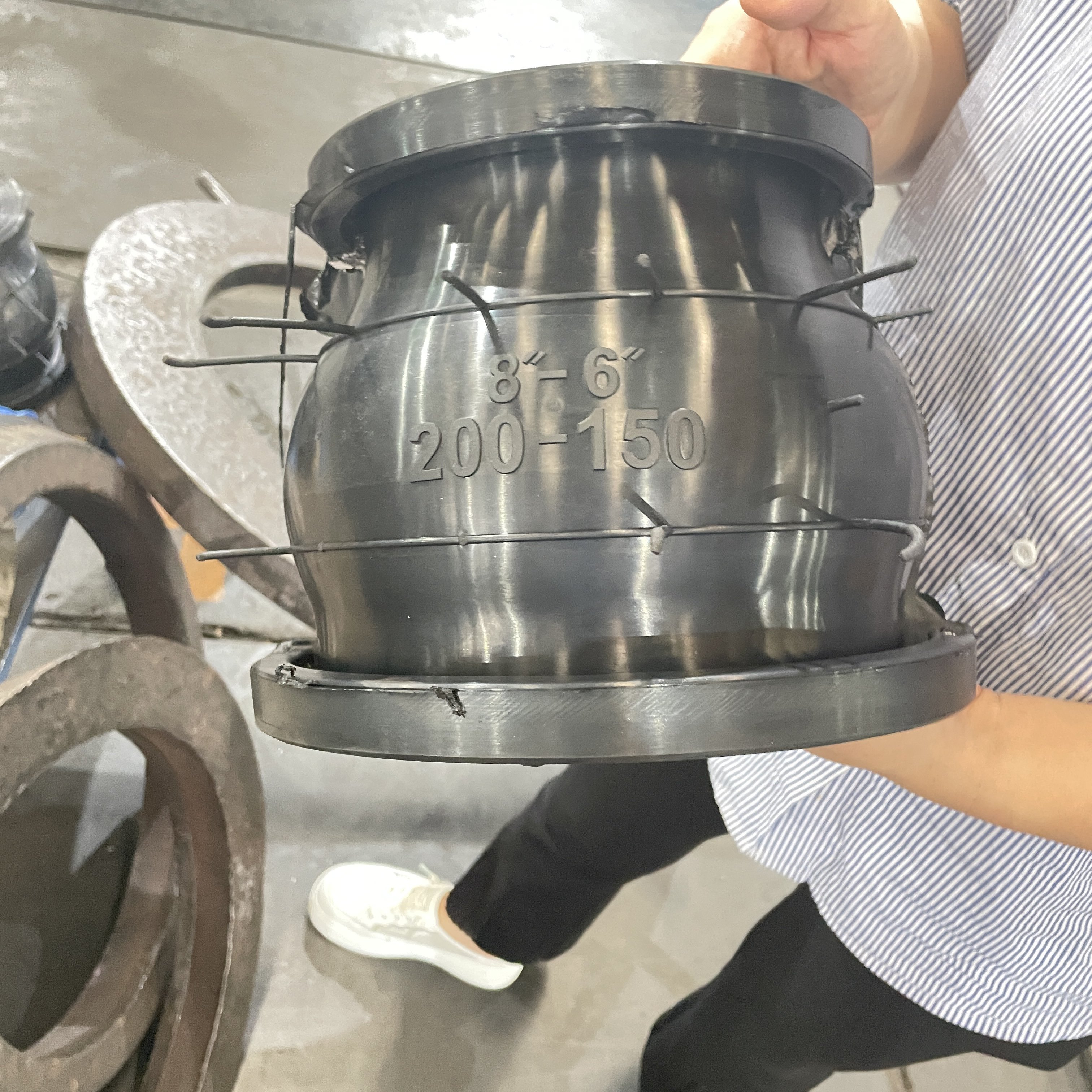 DN25 DN3000 Single Ball Concentric Reducing Rubber Joint OEM ODM OBM Reducer Expansion Rubber Joint