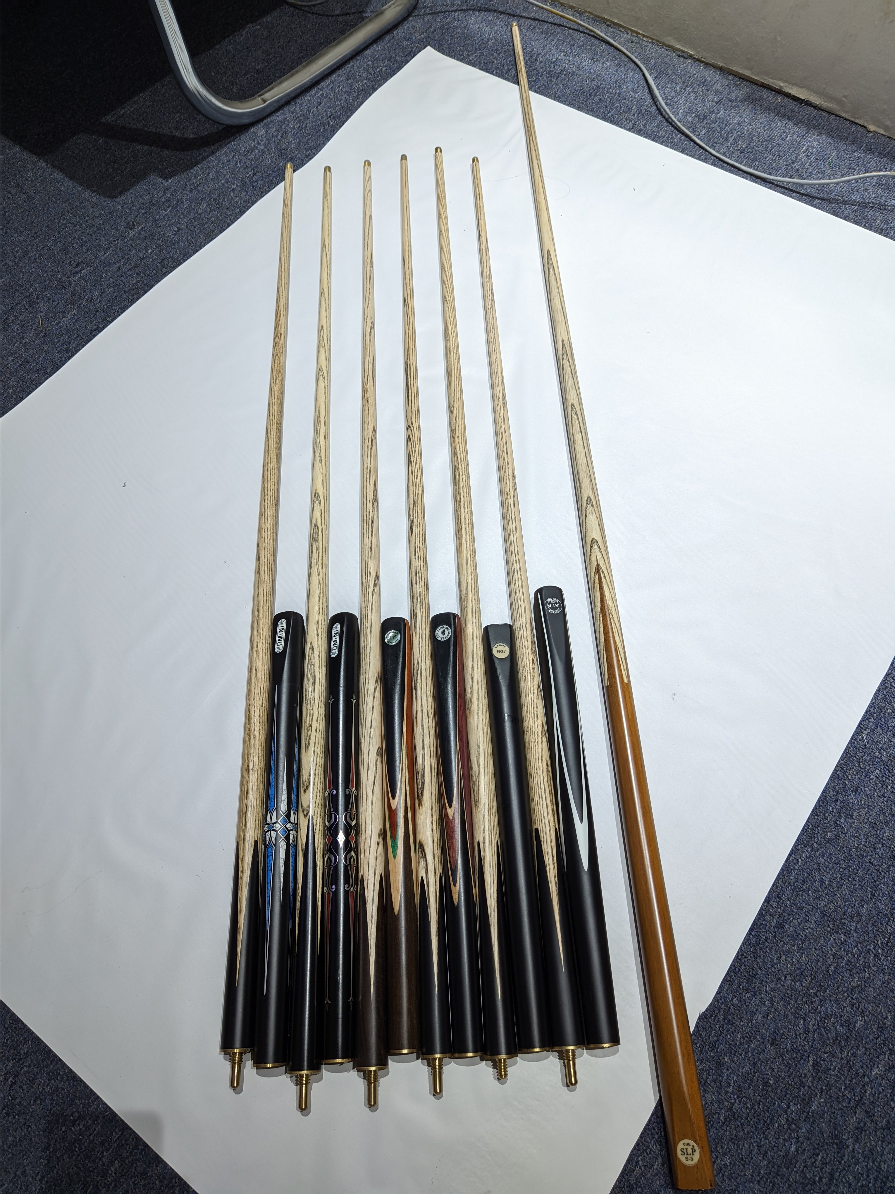 Economical Varied Designs Ash Wood Billiard 9-10mm Cue Tip 3/4-pc Snooker Cue Selected From Available Stock