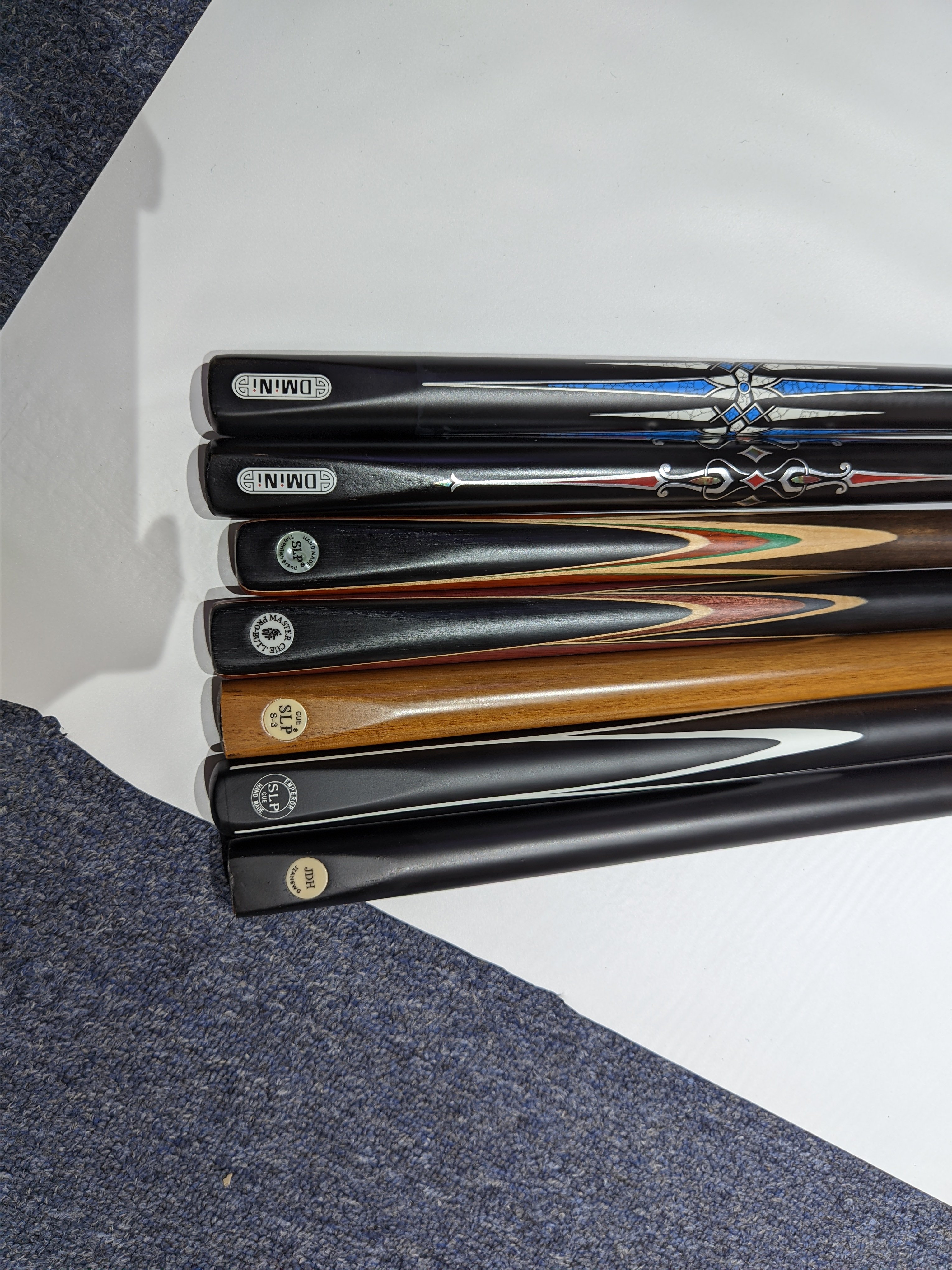 Economical Varied Designs Ash Wood Billiard 9-10mm Cue Tip 3/4-pc Snooker Cue Selected From Available Stock