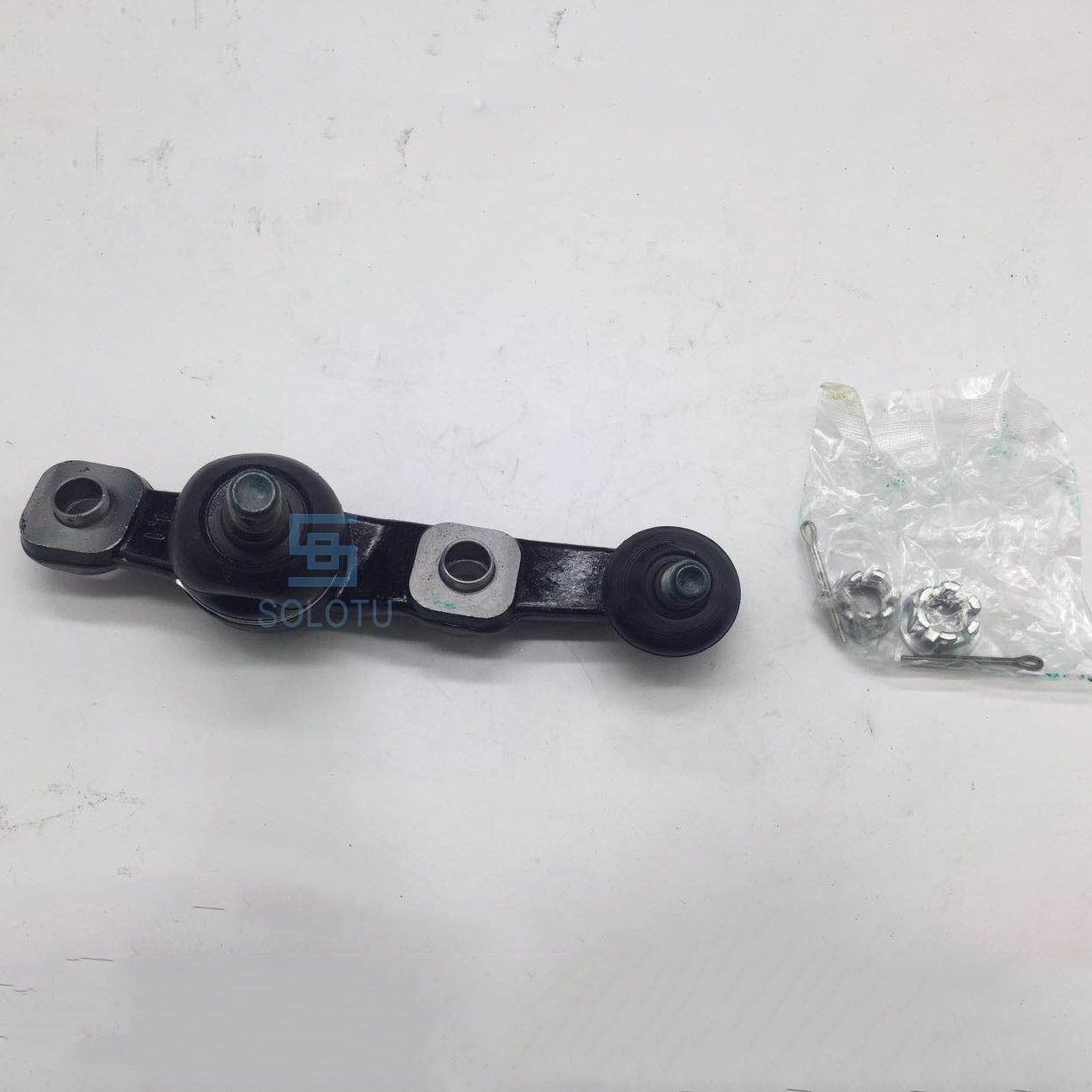Front Left Lower Ball Joint 43340-39505 for IS250 GSE22 GS450H Crown GRS182 Mark X for TOYOTA