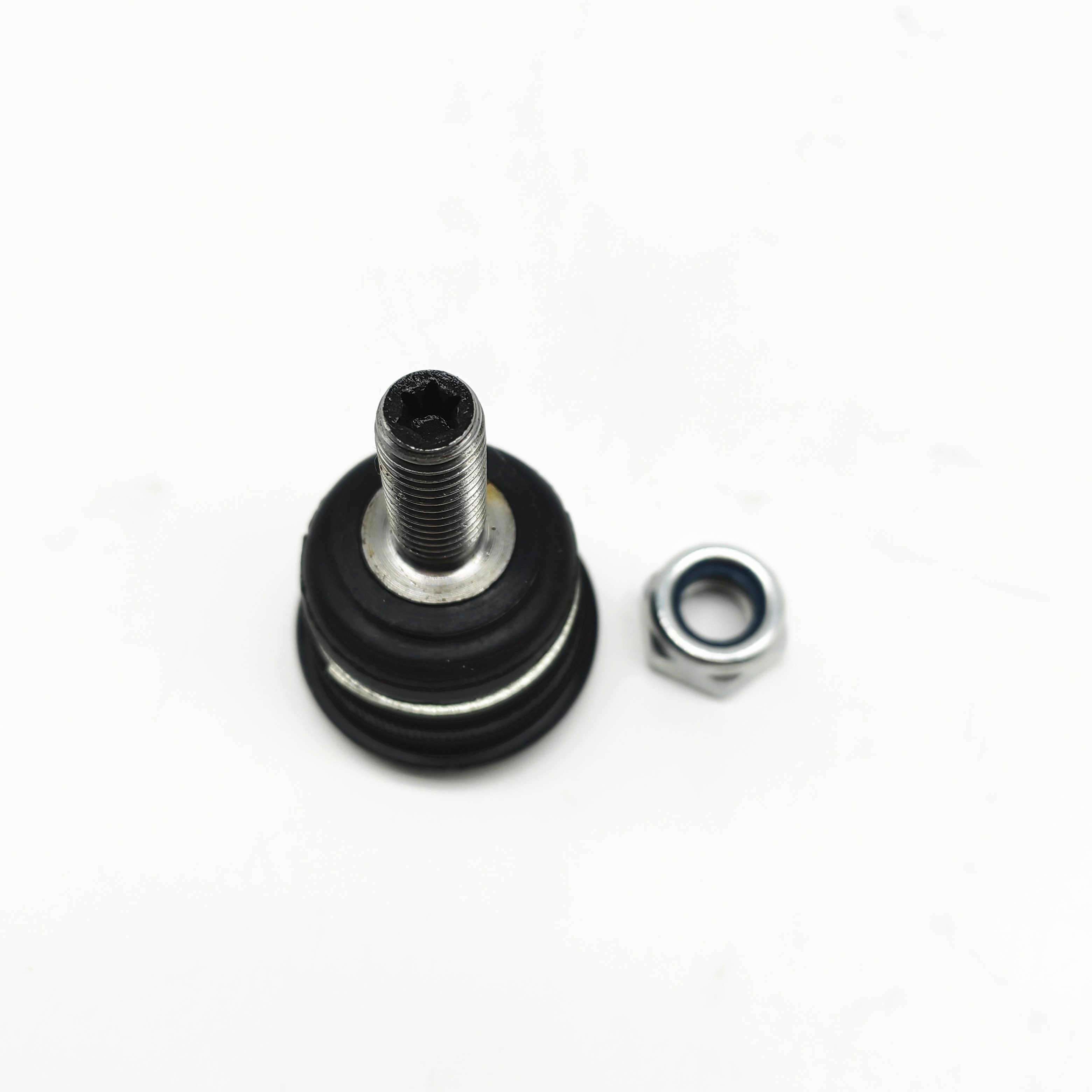 Front Axle Both Sides Gearshift Linkage Ball Joint 1384624 1356022 2237343 1761714 for Scania Truck
