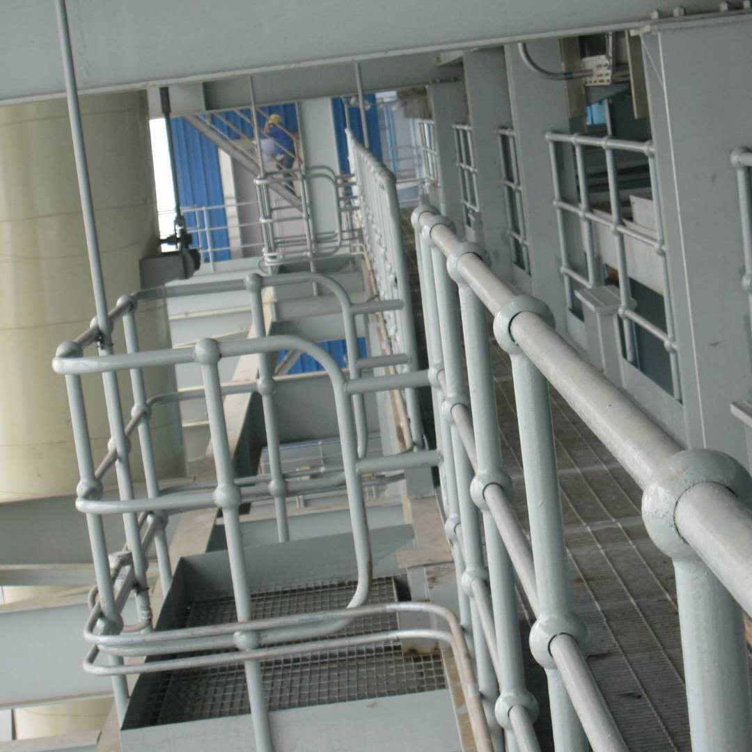 Wholesale Excellent Quality Iron Ball Joint Handrail Steel Post Stanchions Galvanized Stanchion