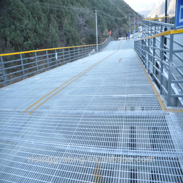 Ball Joint Hand Balcony Bridge Galvanized Steel Pipe Balustrades F Baluster Deck Railings