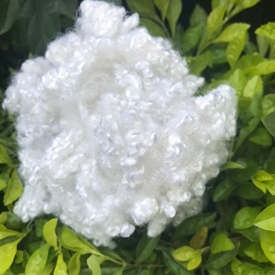 Hollow Conjugated Siliconized Polyester Staple Fiber HCS White 7D64mm From Largest Fiber Factory in Vietnam