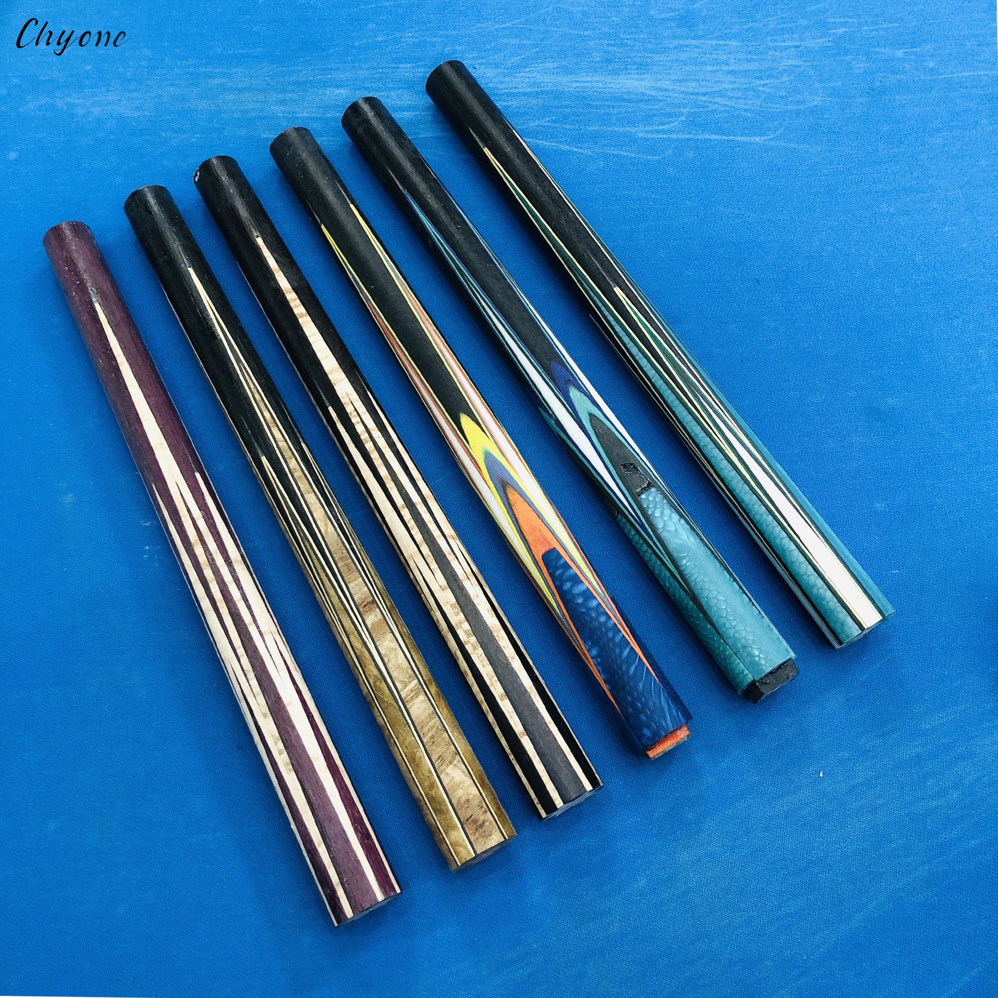 Korea Carom Cue Chyone Dragon Slab Inlay rainbow Design 1/2 Radial Joint Low Deflection Billiard Cue Spliced Pool Cues