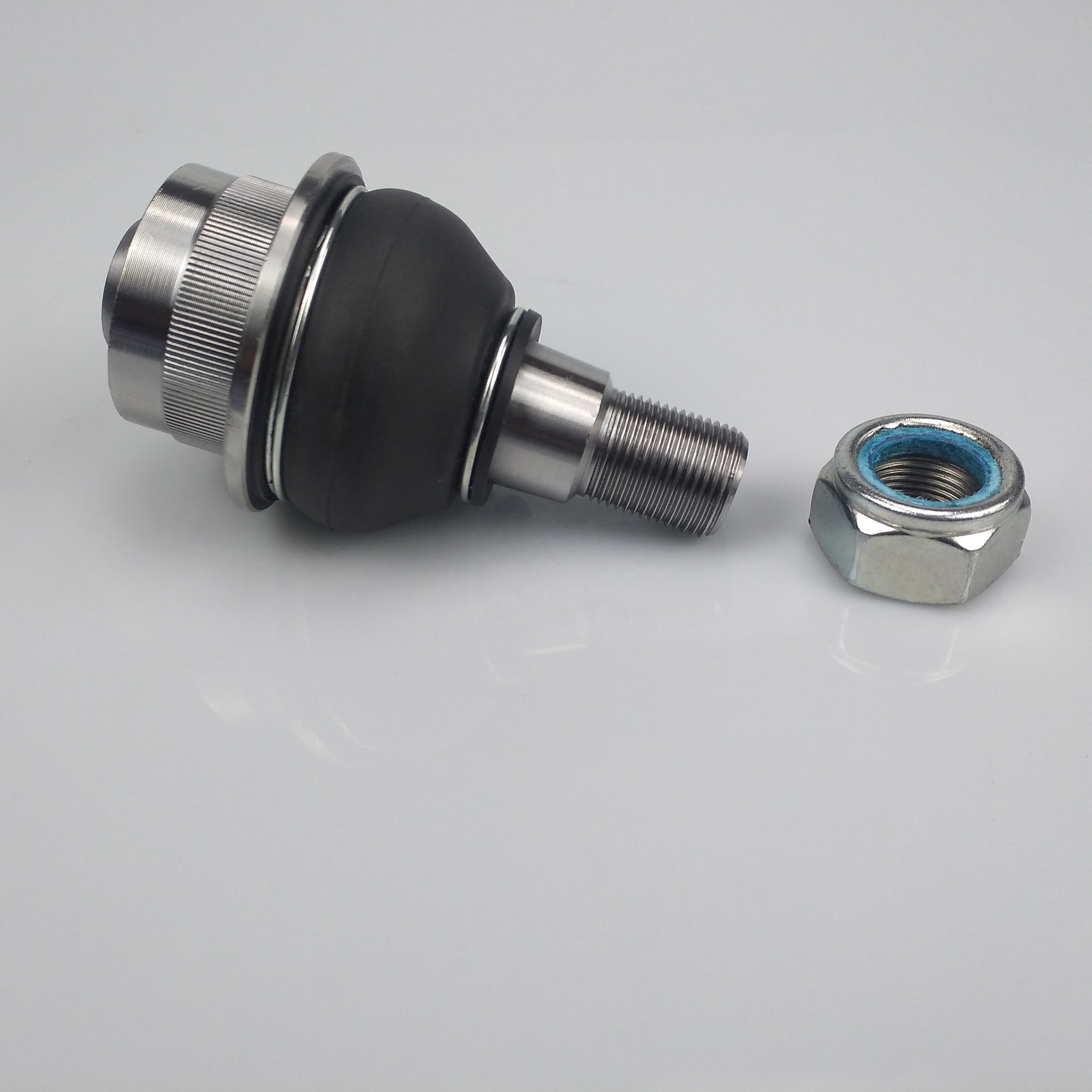 High Quality Automotive Parts Suspension Ball Joint 9013331127 Is Suitable for Mercedes-benz SPRINTER 2-t Bus