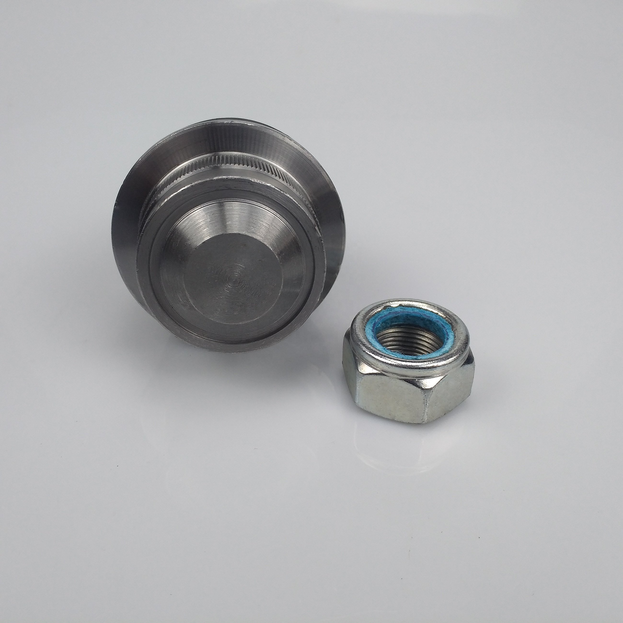 High Quality Automotive Parts Suspension Ball Joint 9013331127 Is Suitable for Mercedes-benz SPRINTER 2-t Bus