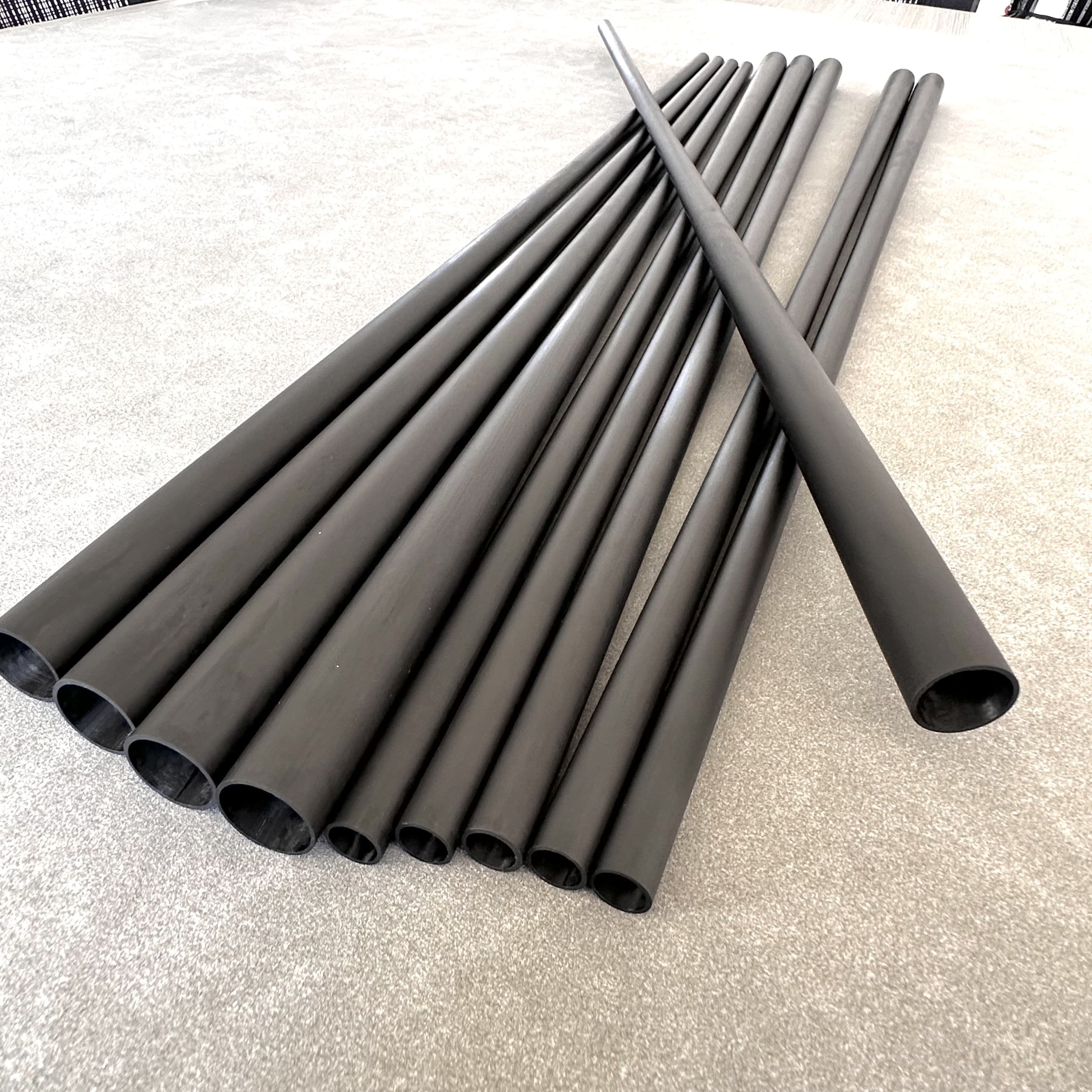 Good Straightness Carbon Fiber Shaft Pool Cue Taco De Billar Profesional Cuetec Pool Cue With Carbon Fiber Shaft