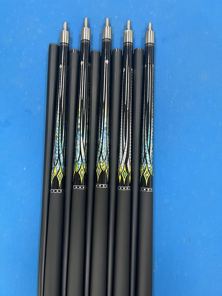 HCTQ Billiard Cue Sticks Manufacturers in 11.5mm Carom Shaft Center Joint Cue 1/2 Split Carbon Fiber Pool Cue Stick