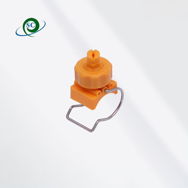 PP Plastic Clamp Clip Eyelet Spray Nozzles on Adjustable Ball Joints Nozzle with Full Cone / Flat Fan Pattern Sprayer