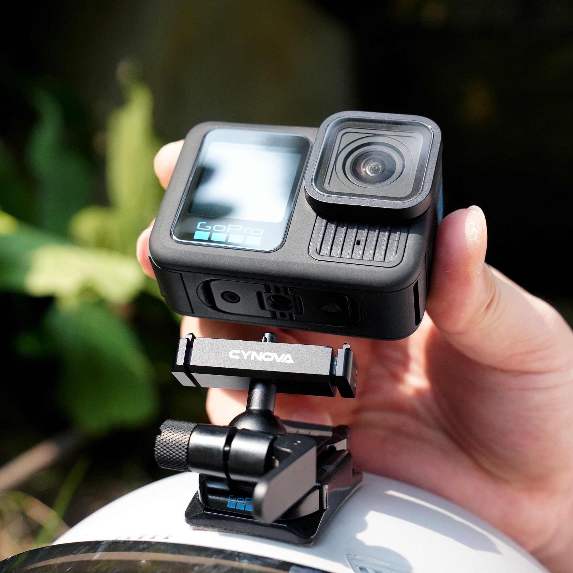 CYNOVA Magnetic Latch Ball Joint Mount for Go Pro HERO13 Metal Quick Swap Mount Adapter Easy Attach Release Dual-Latch