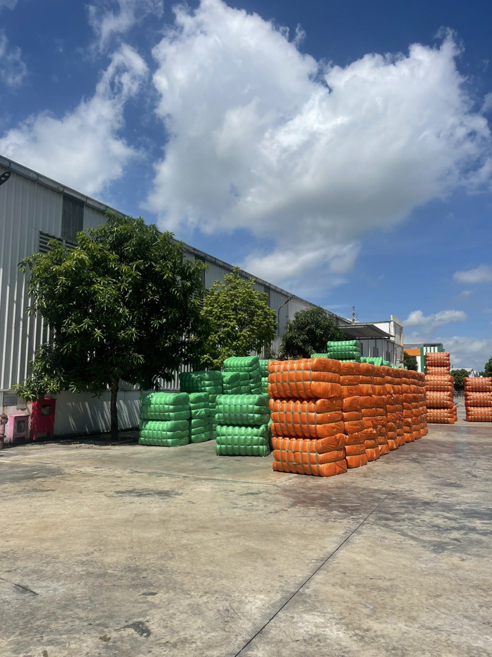 Cheapest Price Polyester Recycled Hollow Conjugate White Fiber with Good Quality Covered by GRS for Material Filling