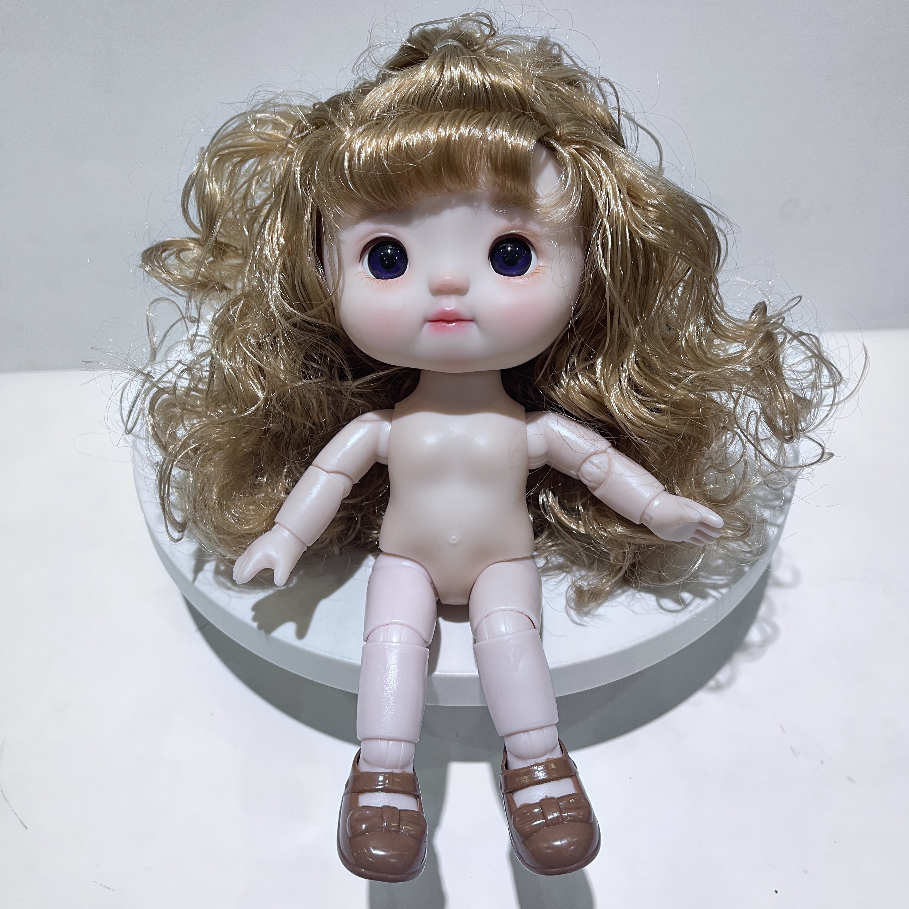 Popular Fashion 22cm Mini Cute Ball Joint Toy Little Girl Playing Games Christmas Gift BJD Princess Doll