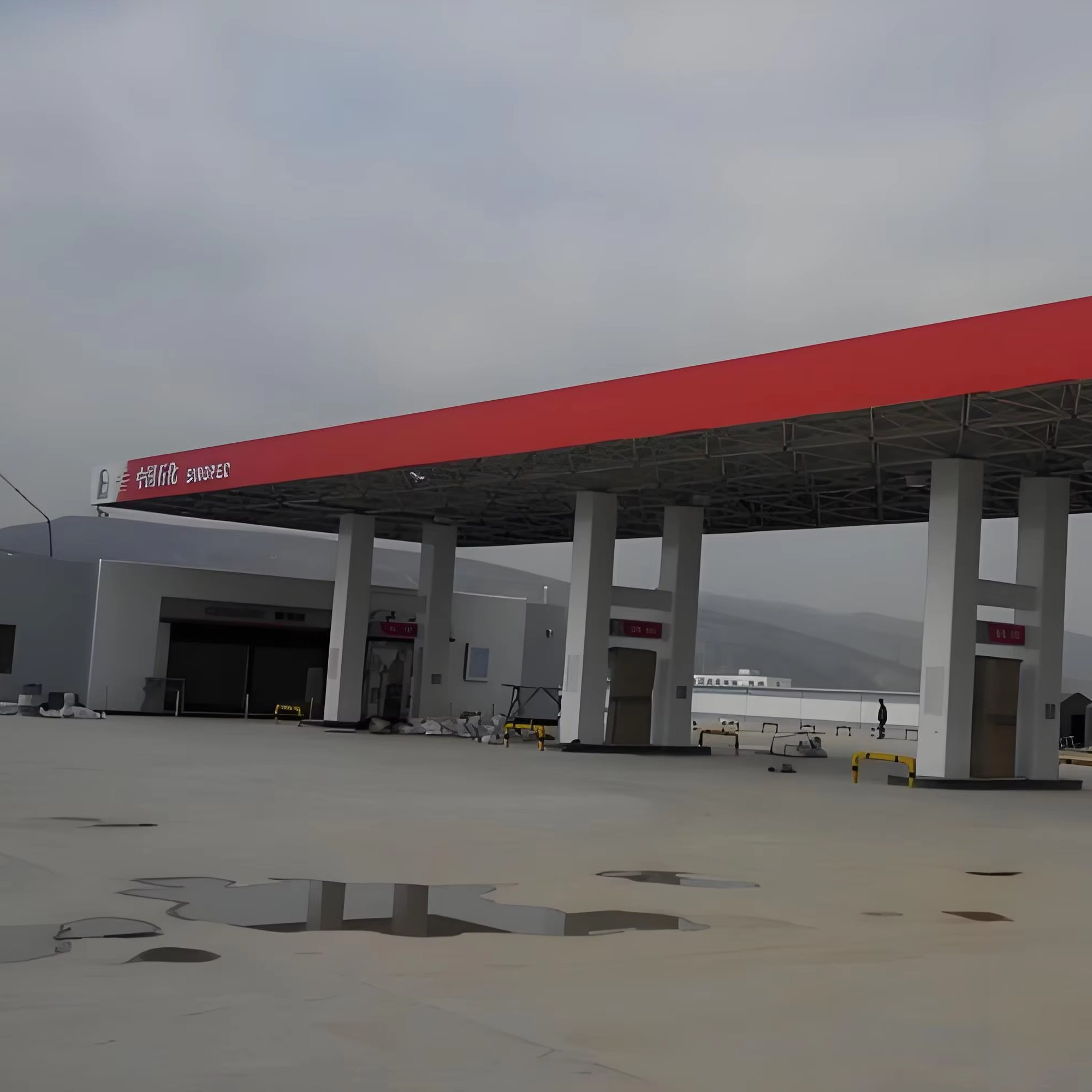Customized Gas Station Canopy with Galvanized Steel Space Frame Structure Roof Design
