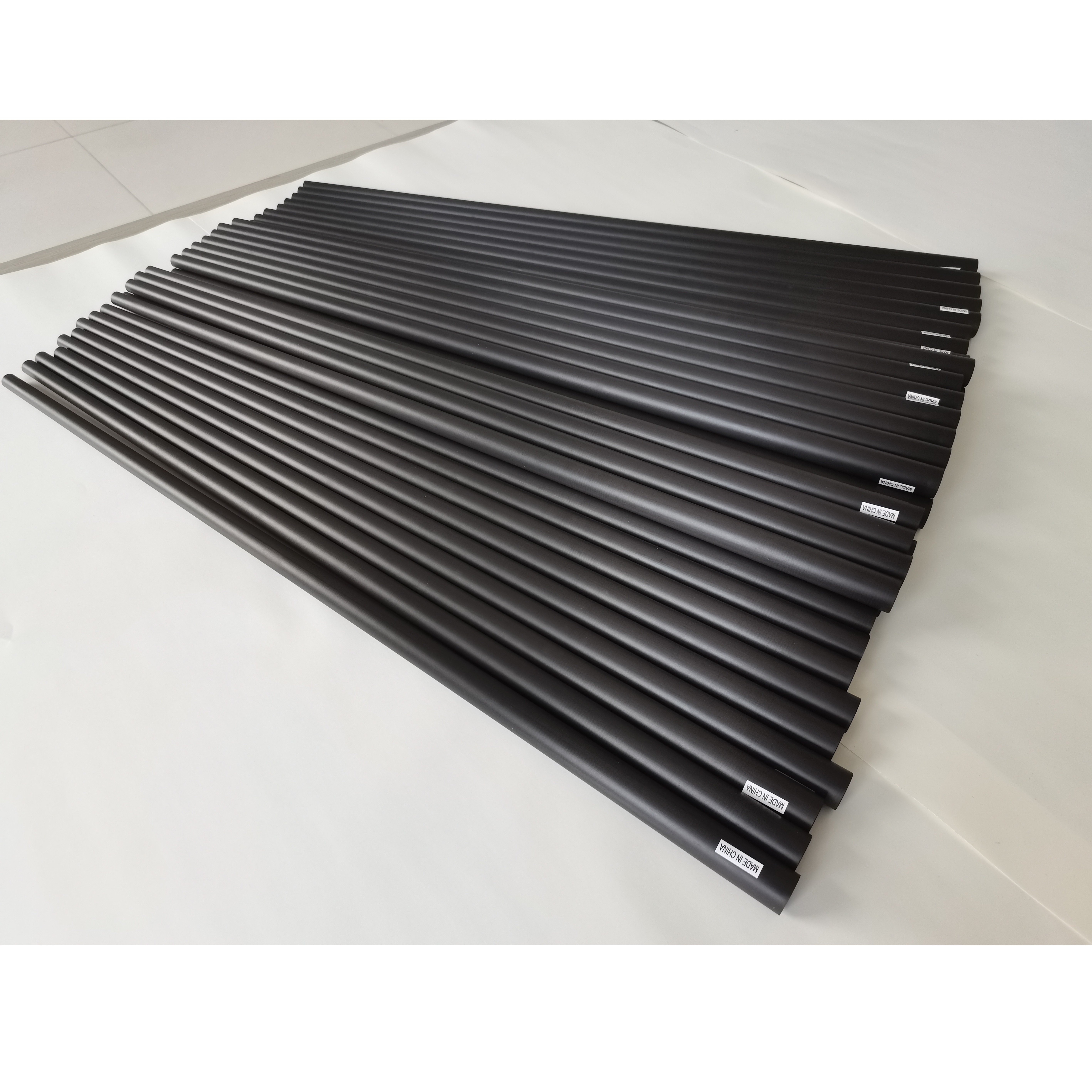 Conical 10.2mm-26.0mm-1100mm Silk Polished Carbon Fiber Jumpl Cue Shaft Tapered Carbon Tube