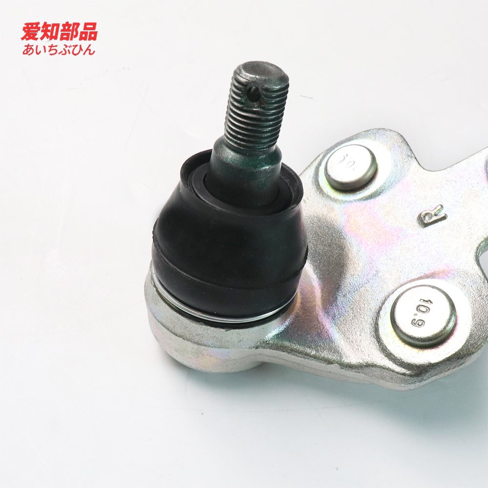 Aizhibupin Auto Suspension System 4333009800 4333049165 Front Lower Ball Joint for Toyota Highlander and lexus