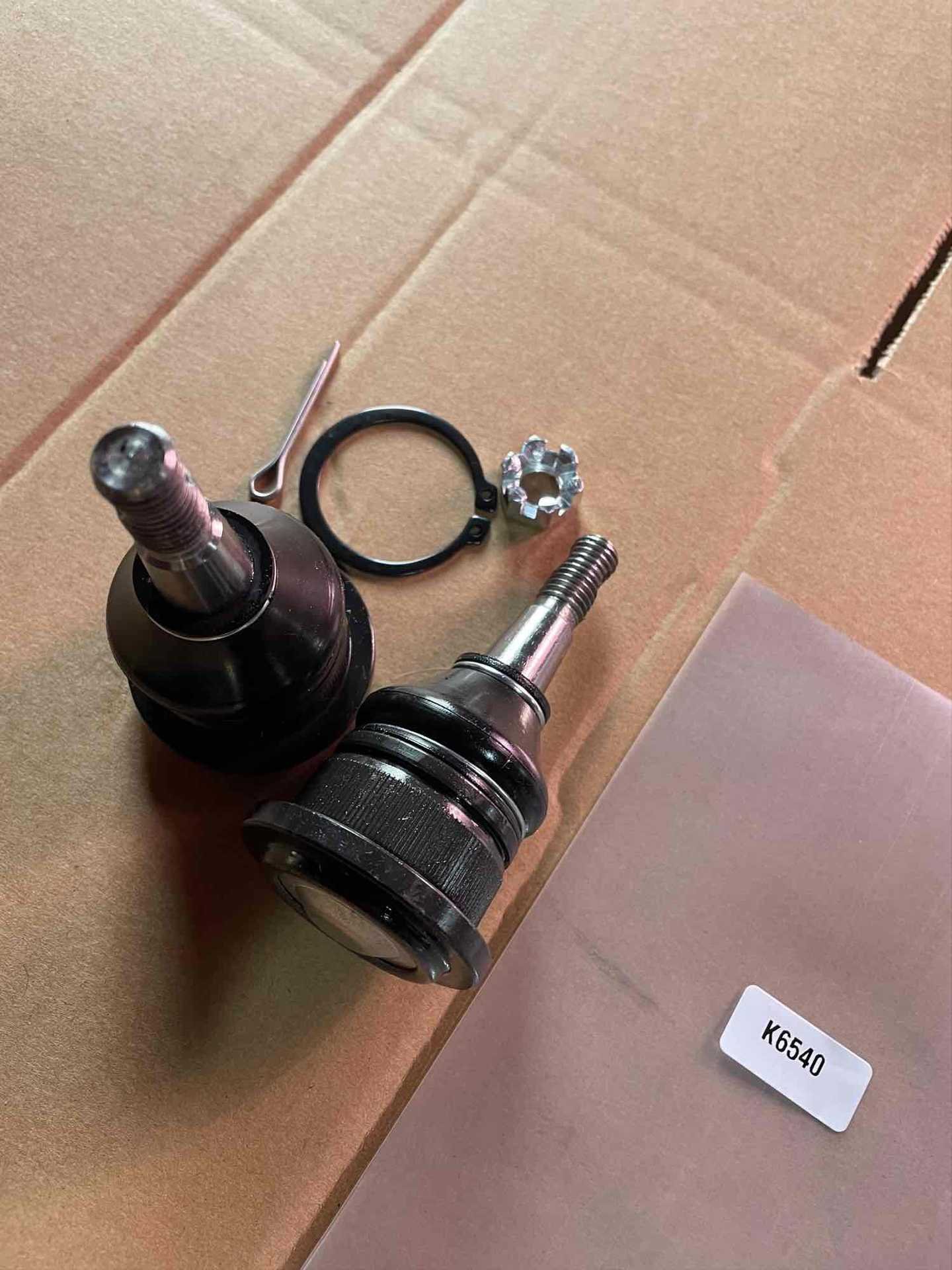 OEM K6540 104265 Suspension Systems New Upper Front Axle Ball Joint for Chevrolet and Chrysler Escalade Steel Material