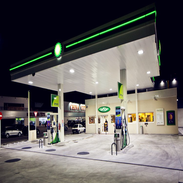 Steel Roof Shelter for Car Parking Structural Space Frame Steel Gas Station