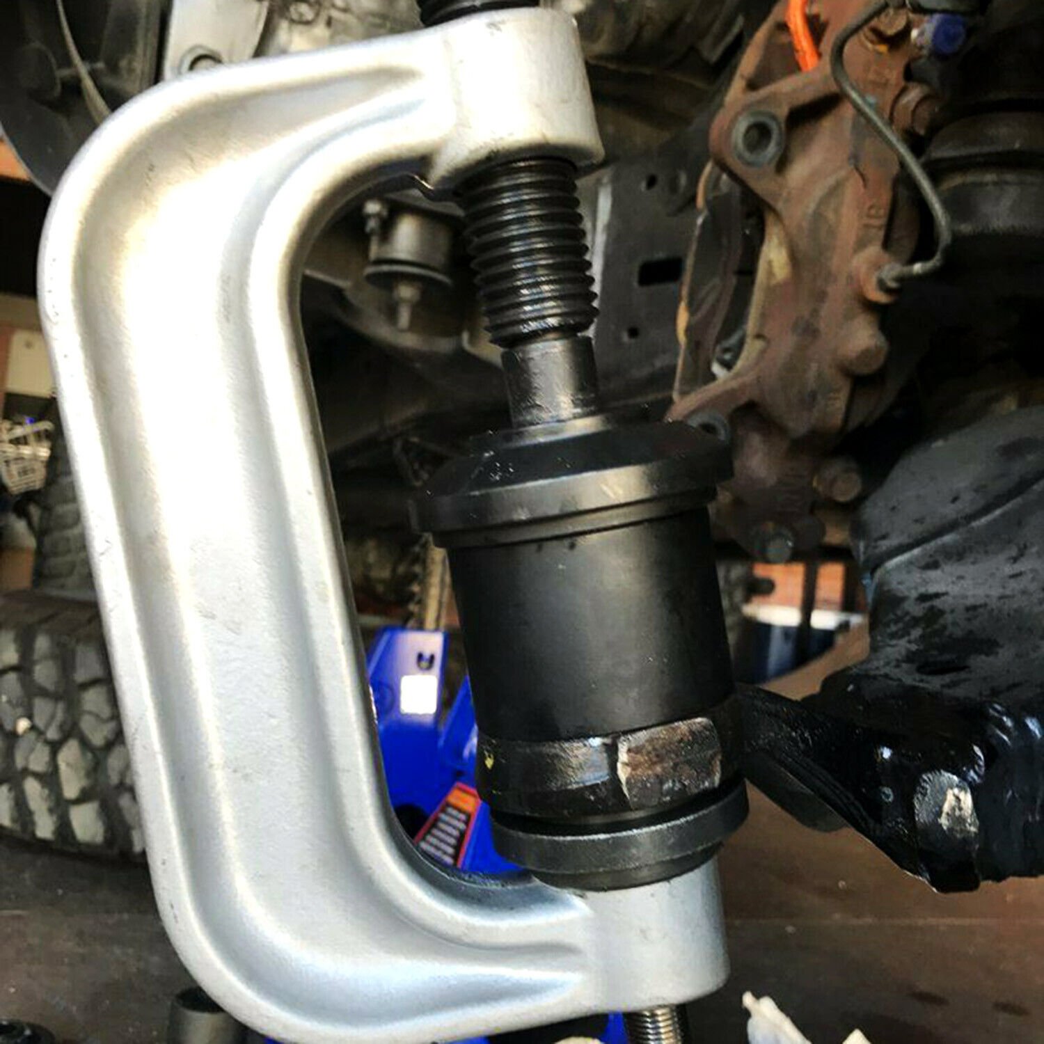 Sunbright Automotive Tools and Equipment Truck Ball Joint Removal Tool With 4 Wheel Drive Adapters