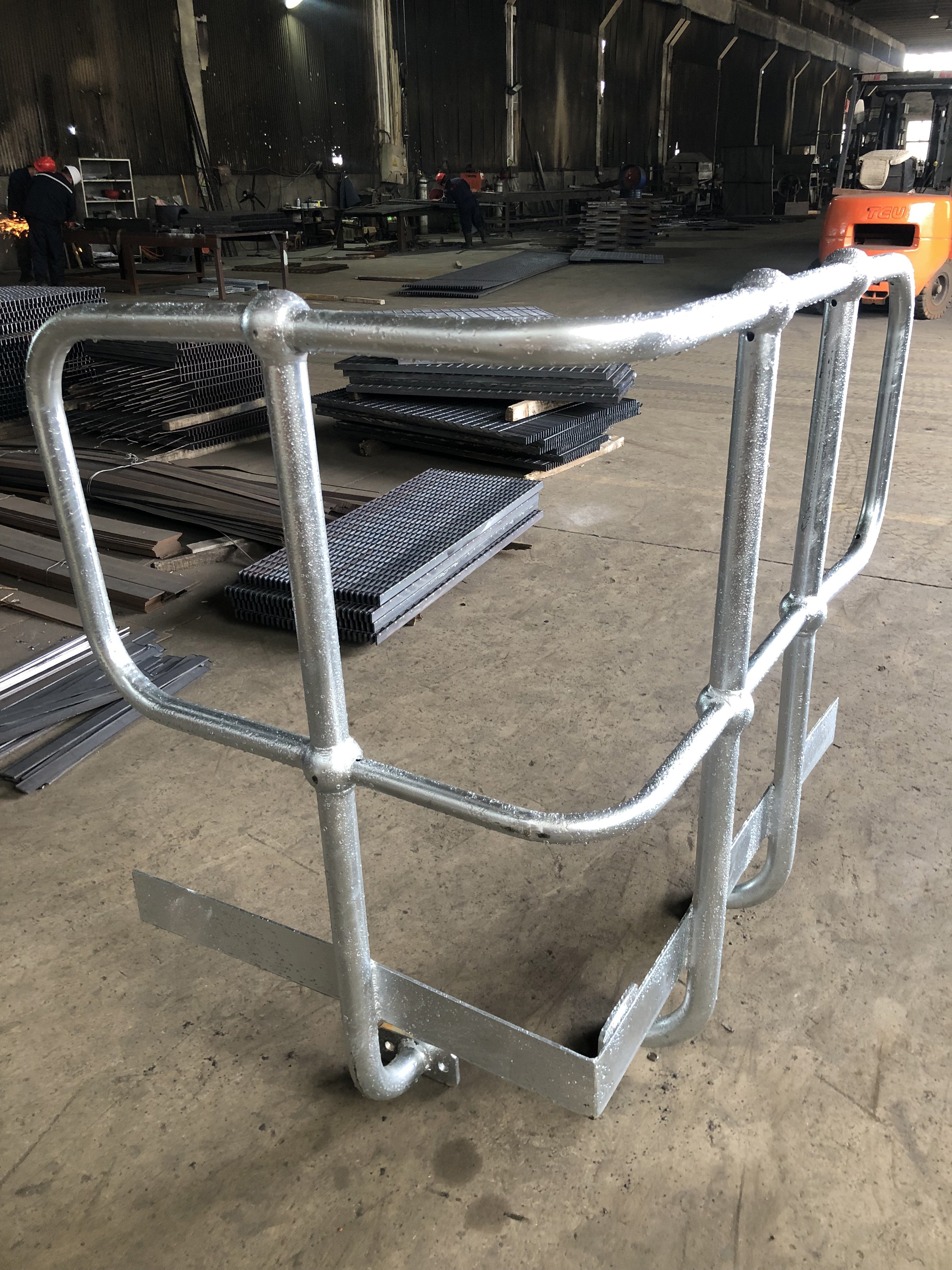 Customized Galvanized Ball Joint Handrail Galvanized Balustrade & Handrails Ball Joint Railing for Outdoor