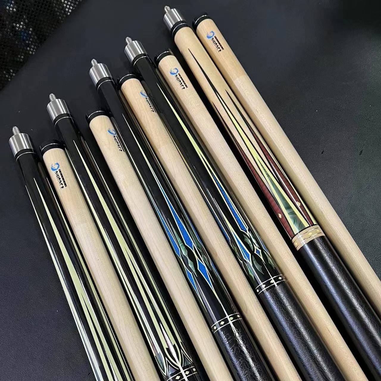 Manufacturer Supplier Cheap Wholesale Billiards Pool Cue Custom CL-P01 11-14mm Tip Center Joint Cue