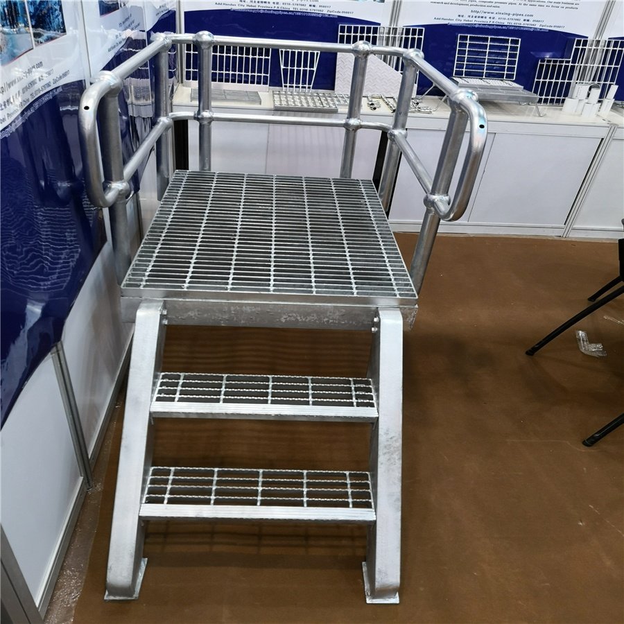 Competitive Price Metal Ball Joint Handrail Stanchions