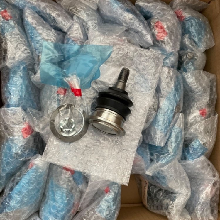 4331009015 43330-09015 1GR 1KD 1TR 2TR 2KD 2GD 5L RH Front Upper Ball Joint 43310-09015