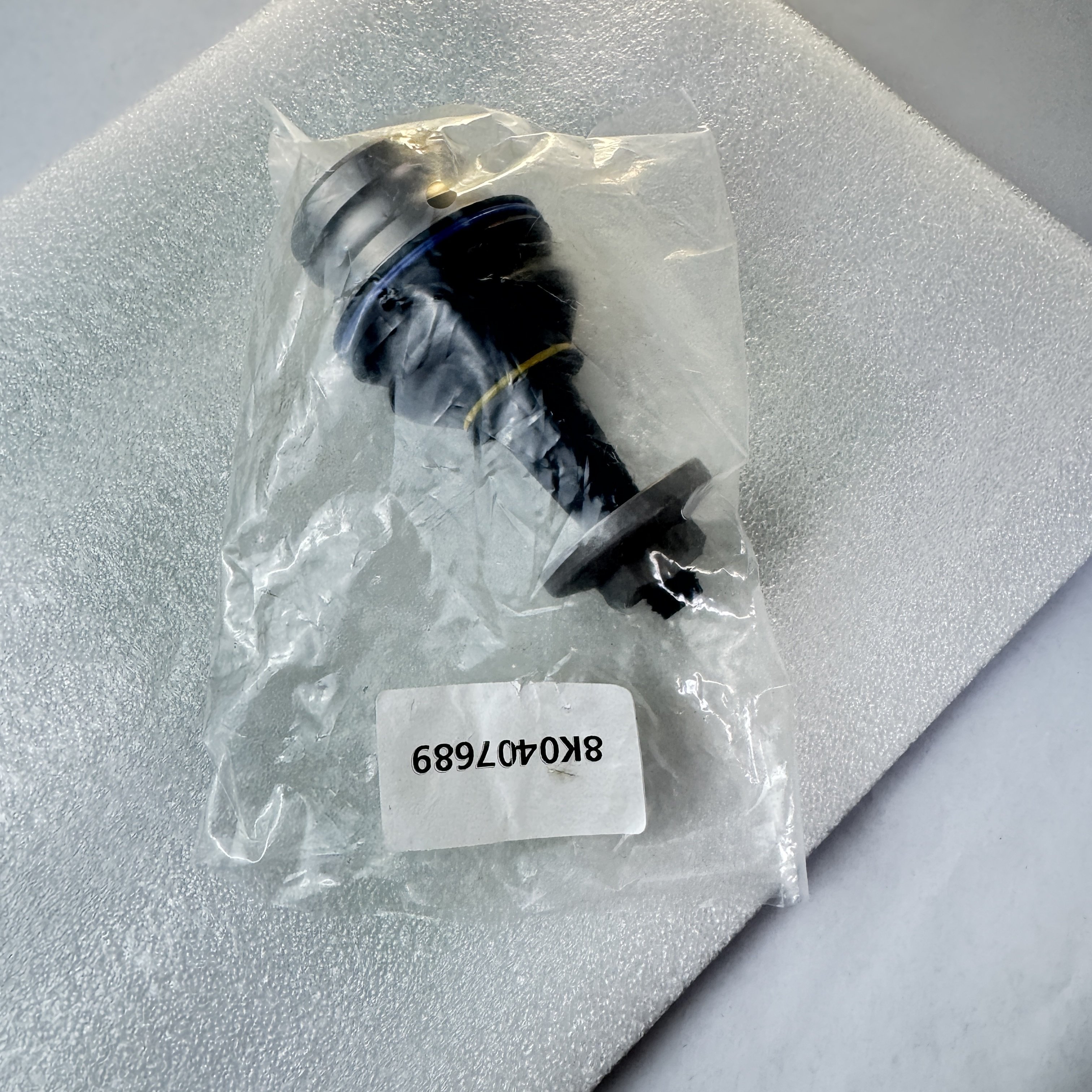 Wholesale High Quality OEM 8K0407689 Auto Spare Car Parts Front Lower Ball Joint for Audi A4L B8 Q5 C7