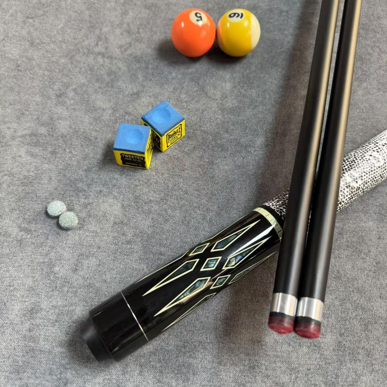 Chinese Manufacturer Growsport Wholesale 13Mm Maple Cue Stick Billiard Leather Grip with Explosion-proof Tail Plug