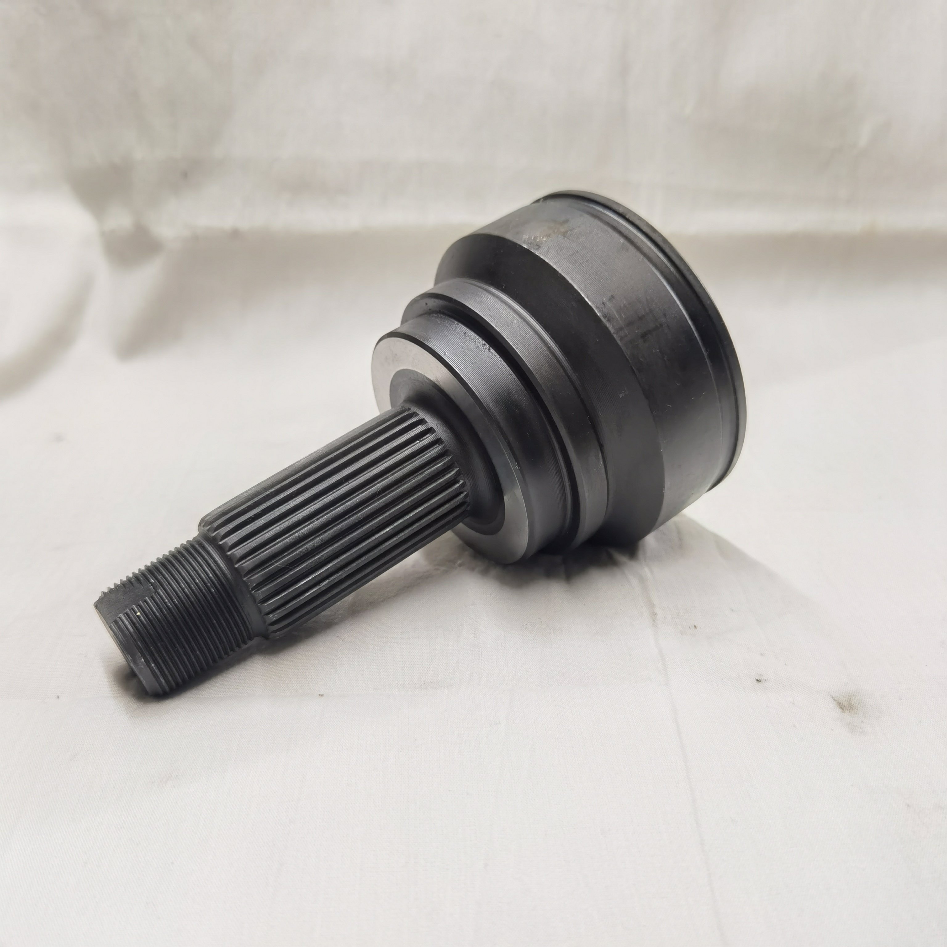 For BMW X5 E70-F15 X6 E71-F16/R Kawacvjoint OEM CV Joint Front Axle