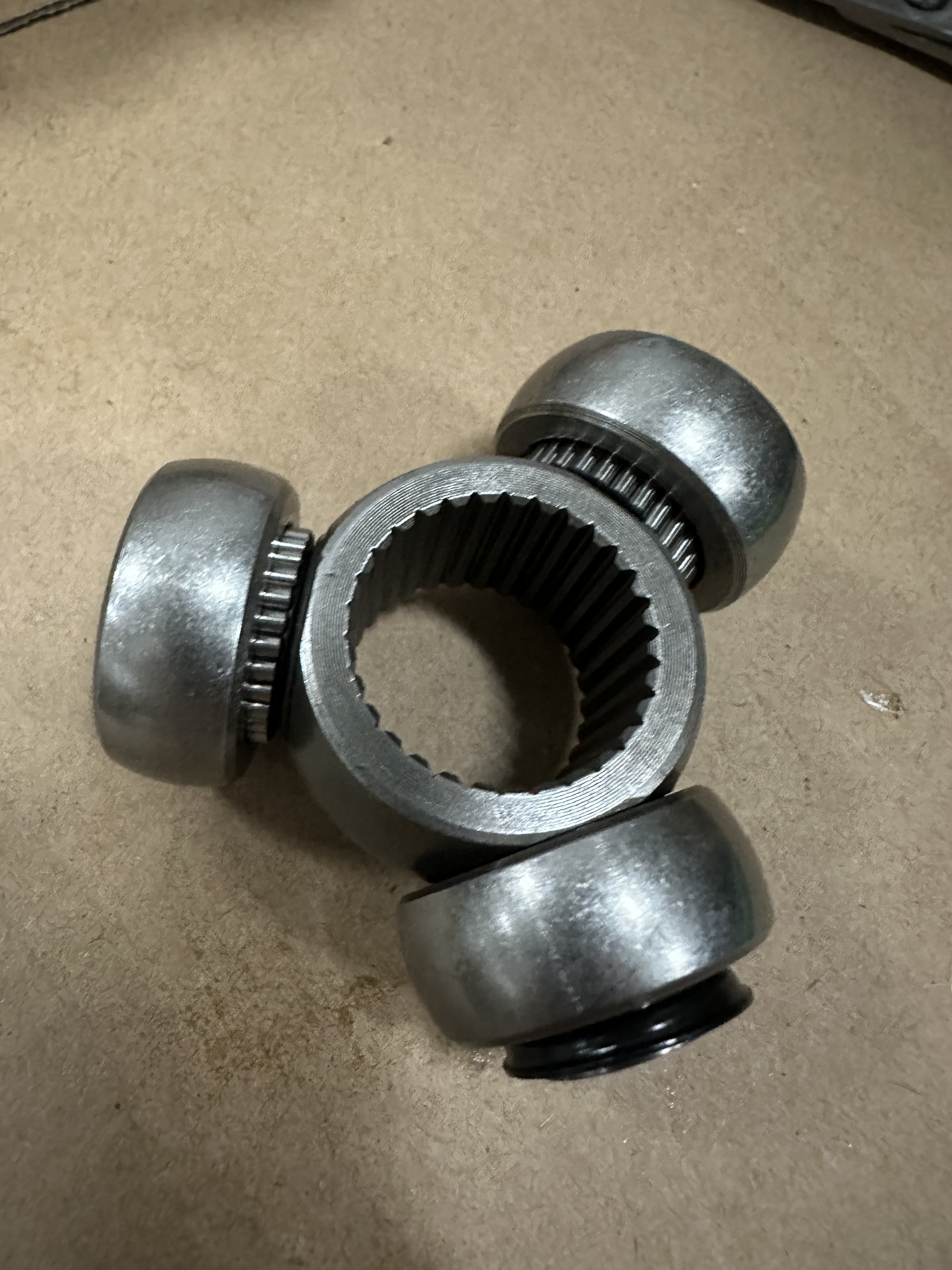 Cv Joint Inner Tripod Joint FL-30211 Auto Parts Drive Shaft joint cv