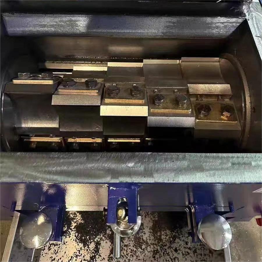 PE PP PVC PET Waste Plastic Crusher Machine Plastic Shredder Machine Plastic Crushing