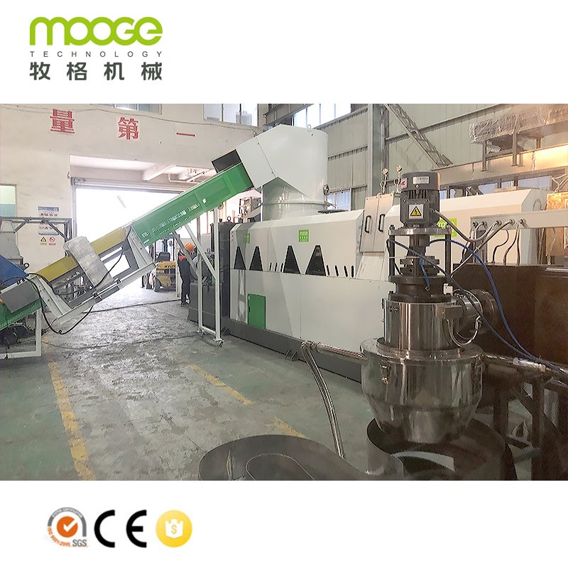 Waste Plastic Film/Bags Pelletizing Machine Line PP PE Granulating Machine Granuelator with Compressor/Agglomerator/Densifier