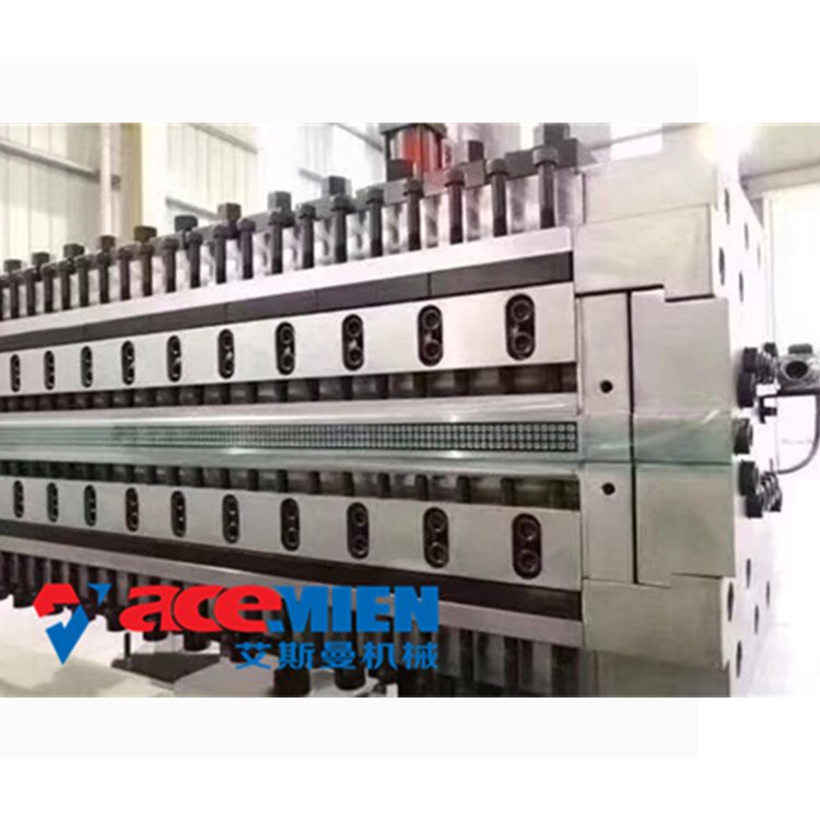 Width 915mm PP plastic hollow construction formwork extrusion machine