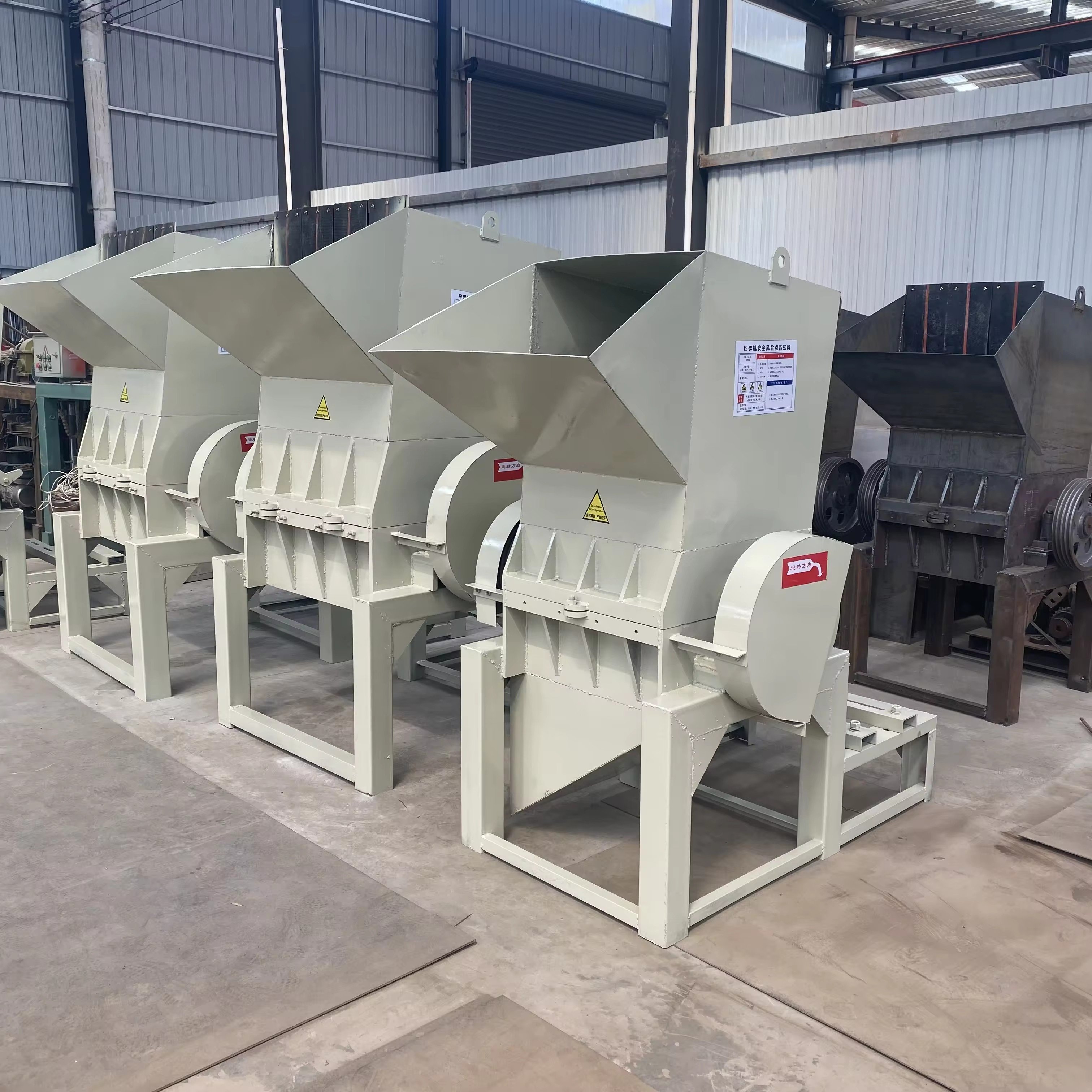 HDPE LDPE PE PVC PP PET plastic bottle crusher plastic shredder machine for recycling