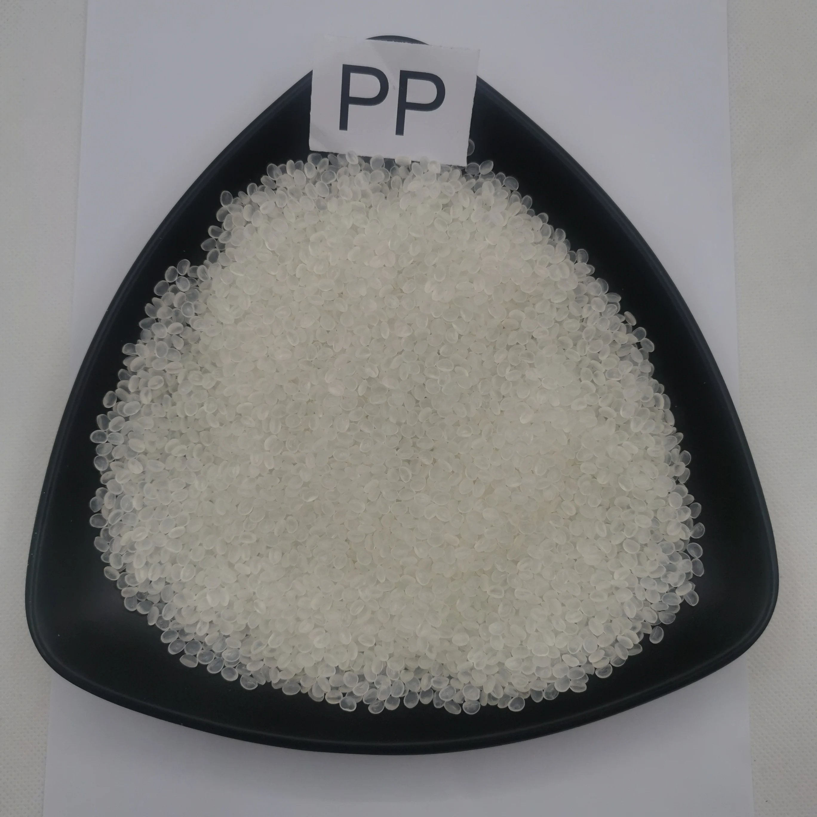 PP Granules Polypropylene Natural Color Plastic Raw Material PP Recycled Granule 25kg bags Milky White PP Granules