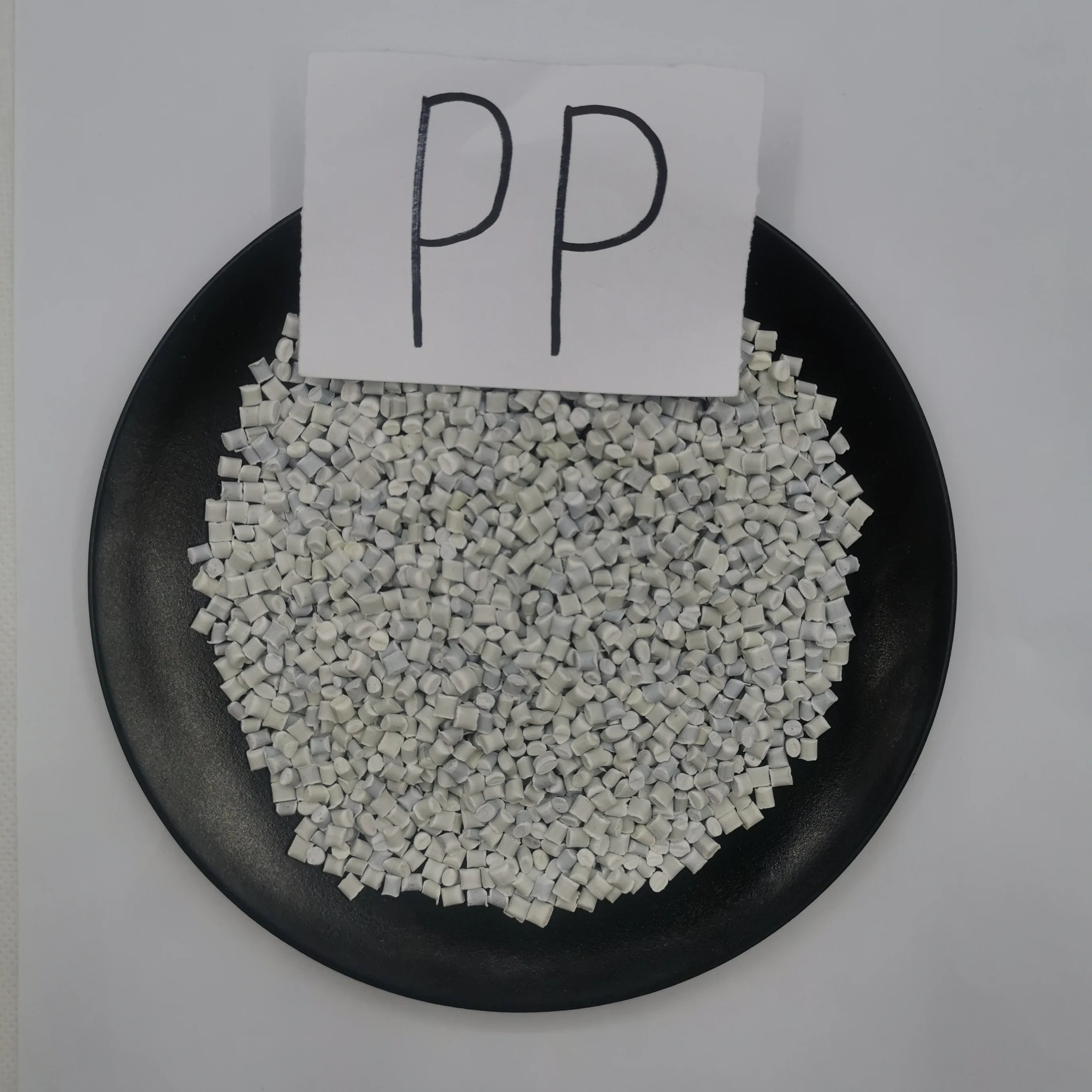 PP Granules Polypropylene Natural Color Plastic Raw Material PP Recycled Granule 25kg bags Milky White PP Granules