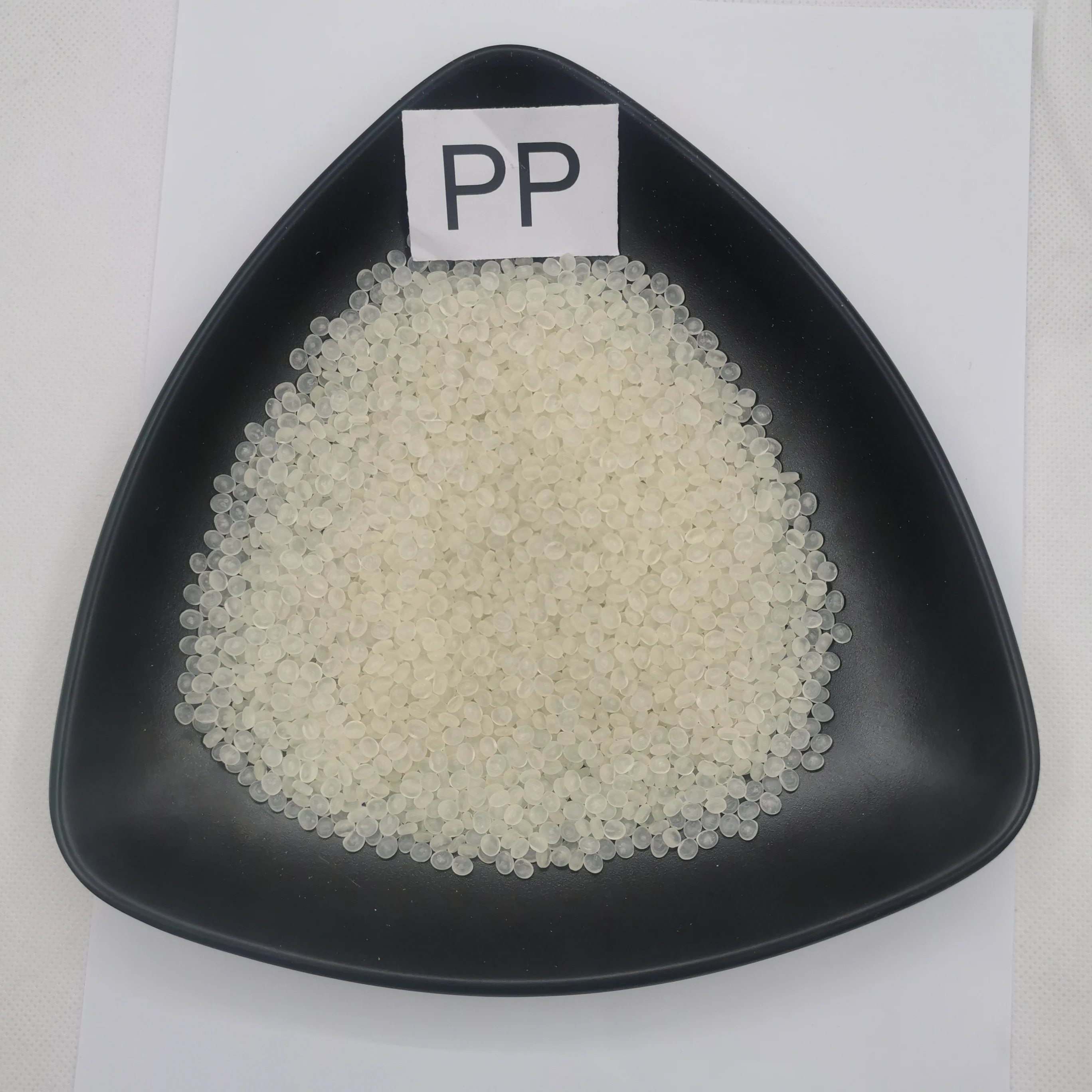 PP Granules Polypropylene Natural Color Plastic Raw Material PP Recycled Granule 25kg bags Milky White PP Granules