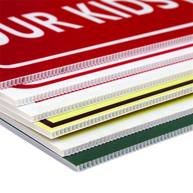 16'' x 24'' Weather Resistant 4mm Corona Treatment Polypropylene Printed PP Corrugated Corflute Advertising Signs