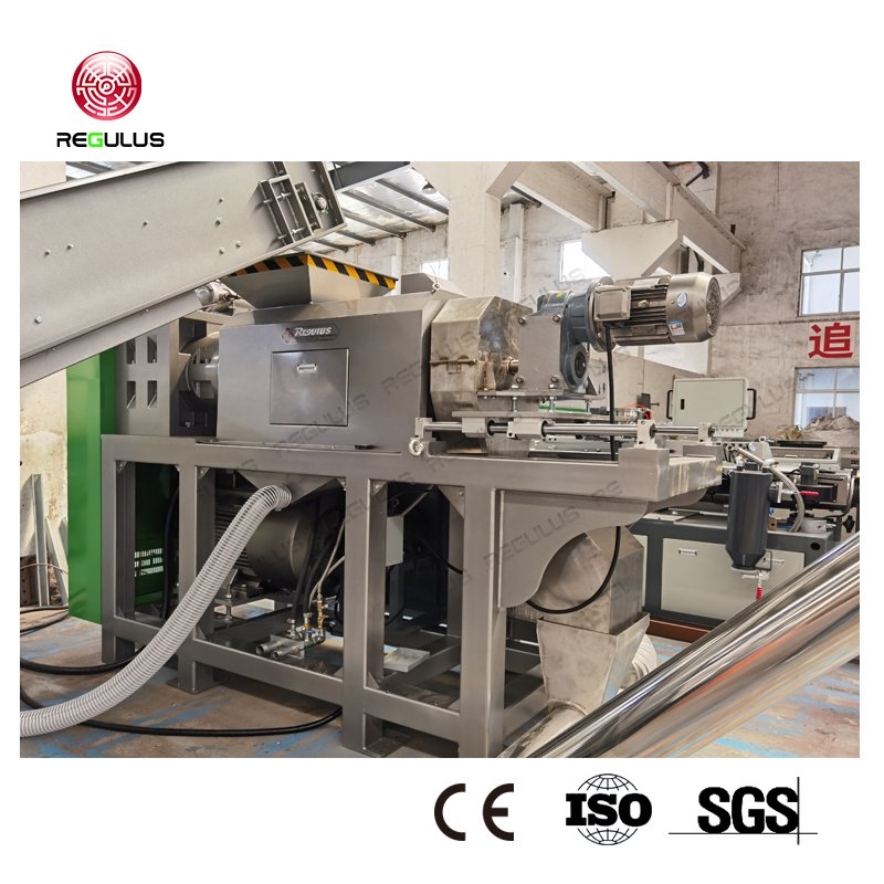 PE PP waste plastic film squeeze screw press dryer machine