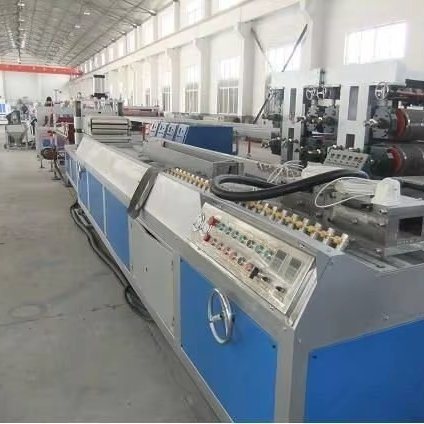 PP-R/PP/PE-RT Plastic Pipe Production Line and pvc pipe making machine