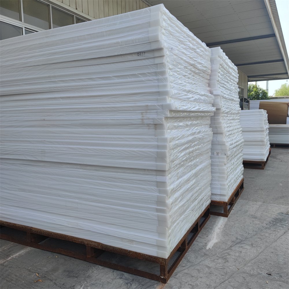Alands Plastic PP Hollow Sheet 1220mm x 2440mm x 4mm Coroplast Sheet for Printing