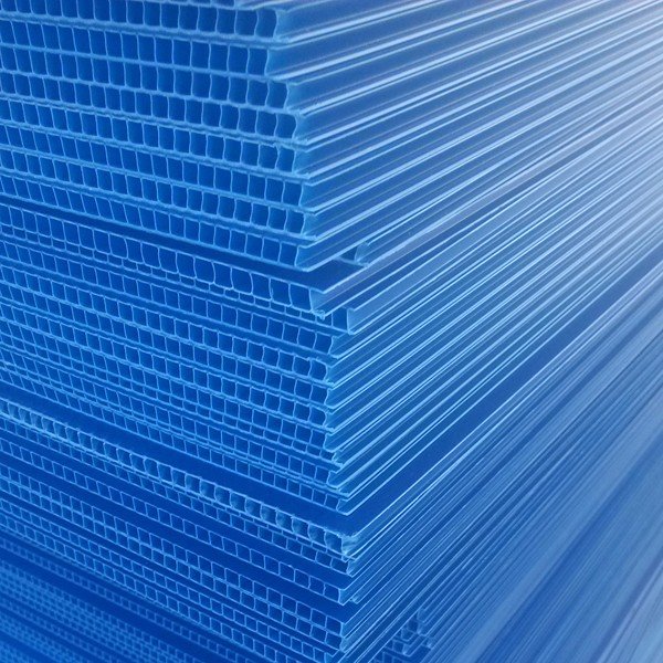 Customized size and color pp hollow sheet corflute coroplast for advertising printing & floor protection