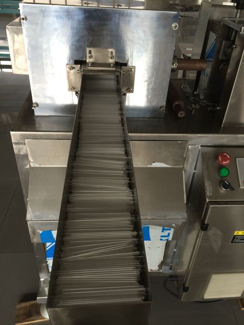 Plastic extruders Pipe Lollipop Stick Making Machine PP Ball Pen Tube Barrel Extruder Co-extrusion Making Machine