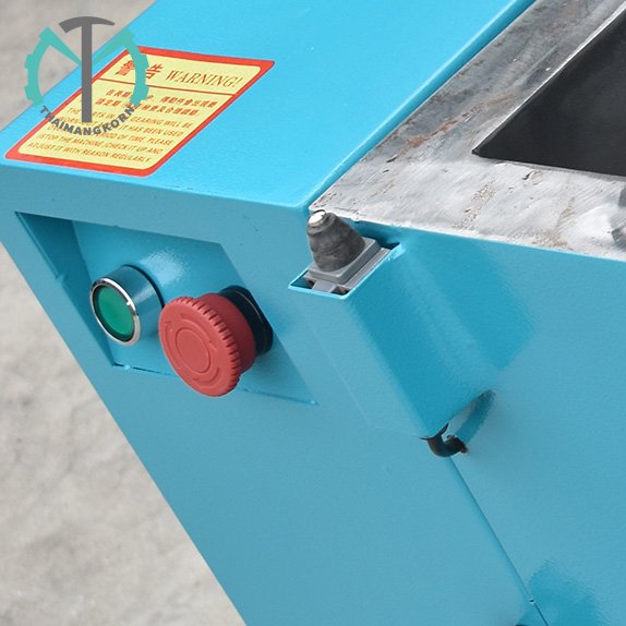 Customized Film PP Plastic Bag Crushing Crusher Machine Plastic Bottle Tobacco Shredder Tool