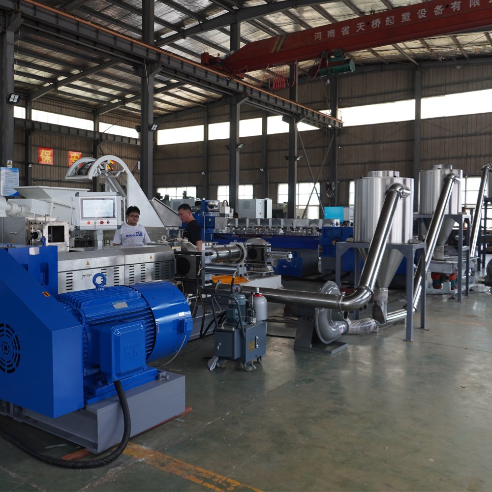 95 Kneader two stage PP fiberglass/ nylon granules extrusion line PP pellets granulation extruding machine