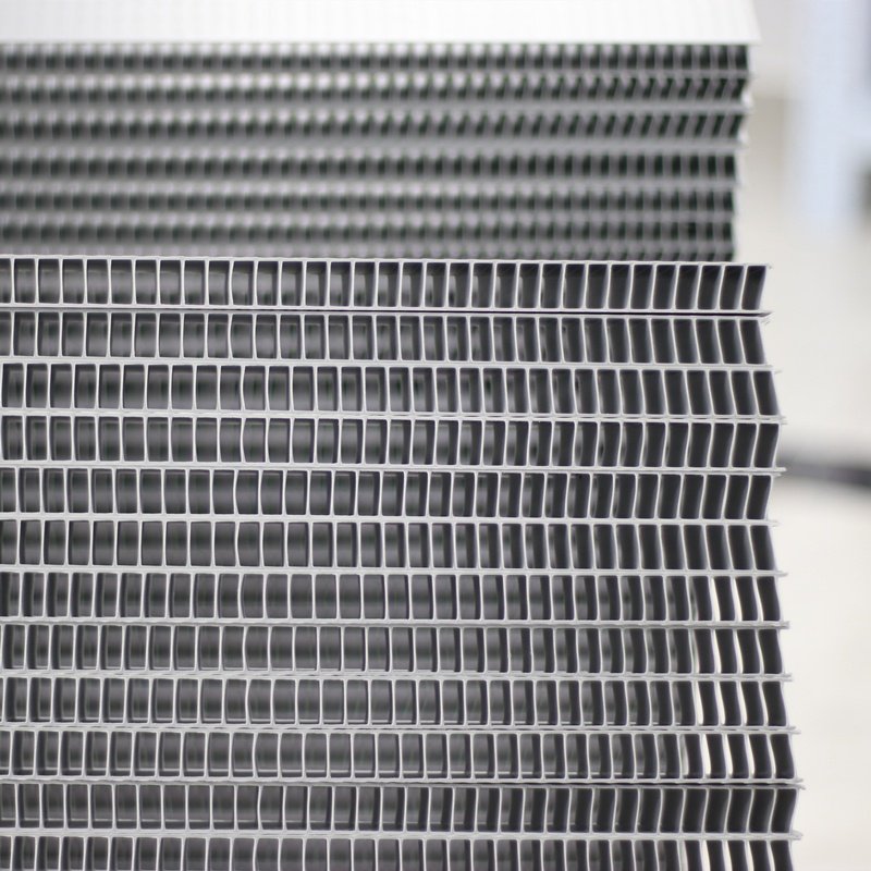 High Quality 4x8 Fluted Twin Wall Impraboard Correx Corflute PP Corrugated Plastic Boards Sheet