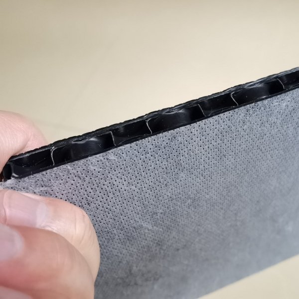 Lightweight Structural PP Honeycomb Panels For Automotive And Building Applications Different Surface PP Honeycomb Sheet