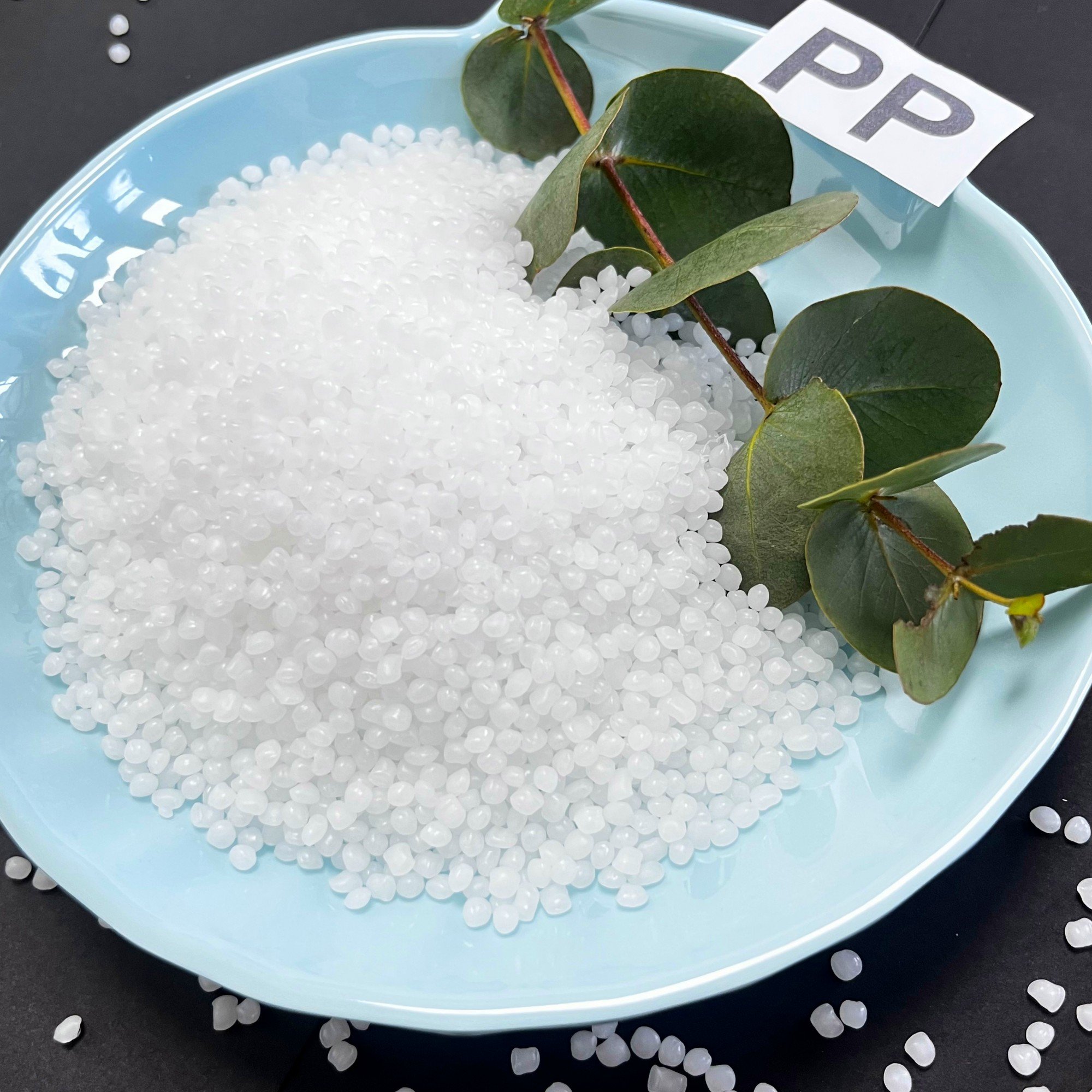 PP random copolymer granule PP R200P polypropylene plastic for cold and hot water pipe and radiating pipe
